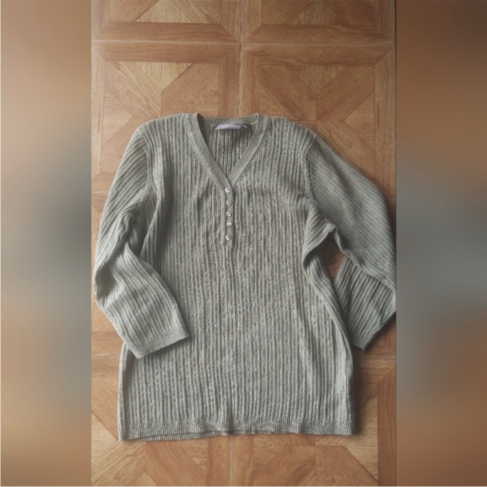 Women's Olive Green Sweater